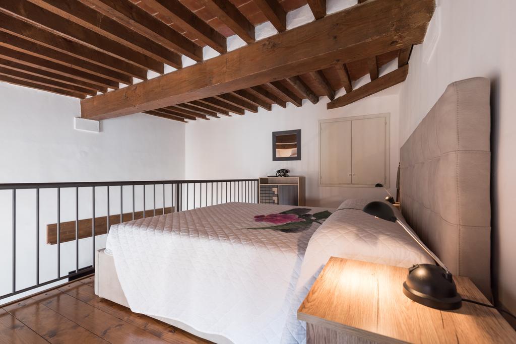 Firenze Rentals Suite Proconsolo Luaran gambar